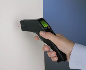 testo 830 T2 infrared thermometer